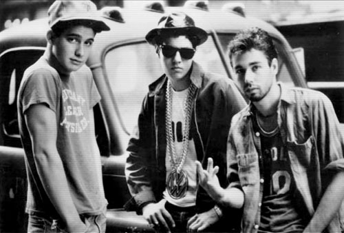 MODERN JESUS: PORTUGAL THE MAN [MIKE D REMIX] VIDEO