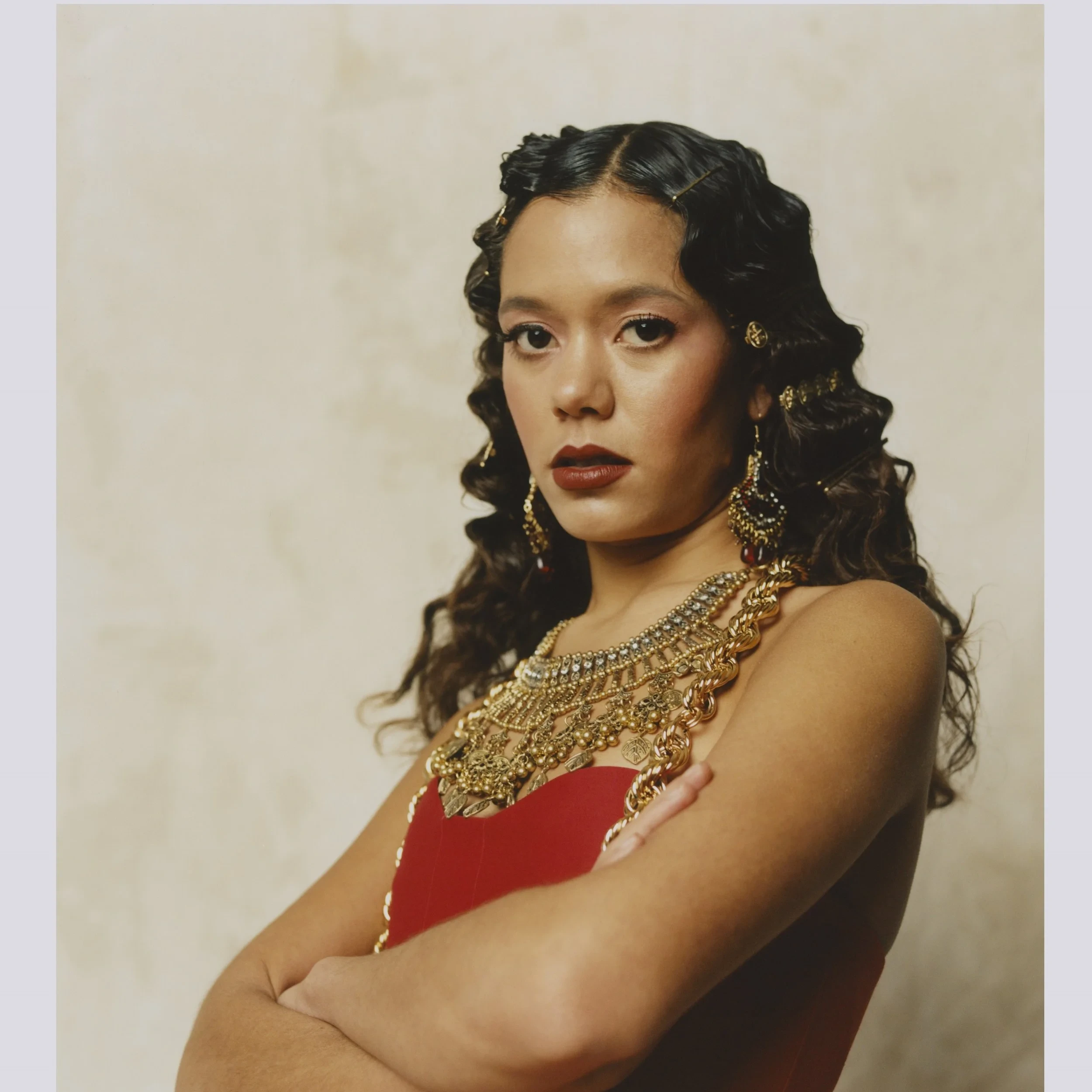 Tara Lily press portrait
